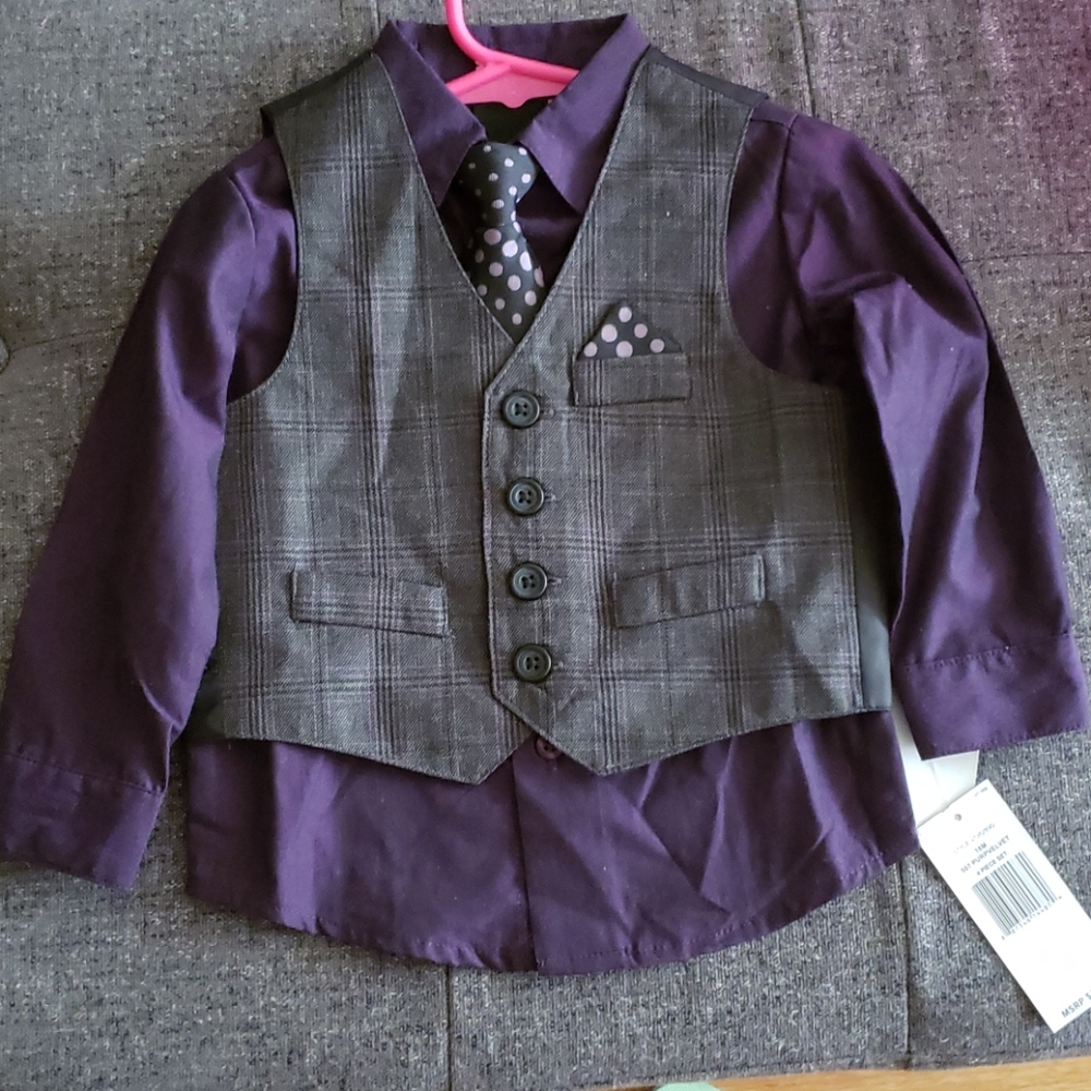 Van Heusen Boy Shirt & Tie